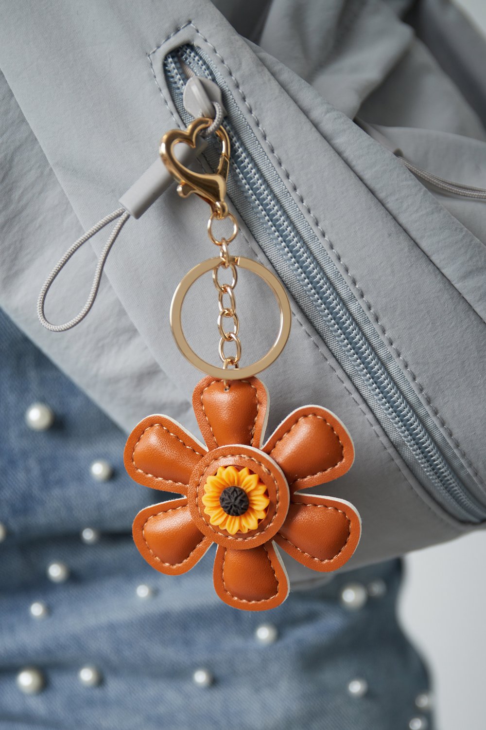 Floral delight pendant Picture2
