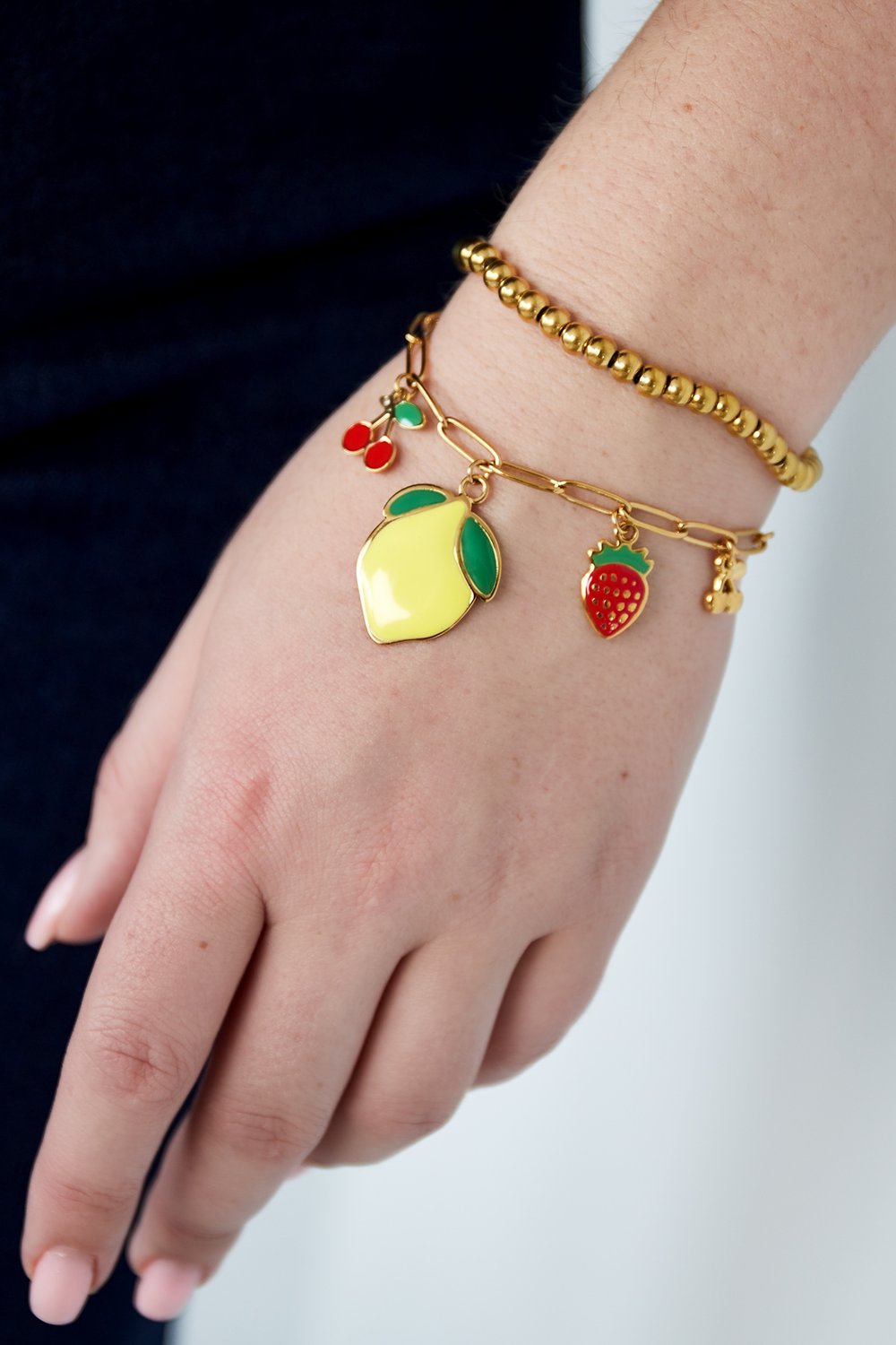 Ladbybug bracelet Picture2