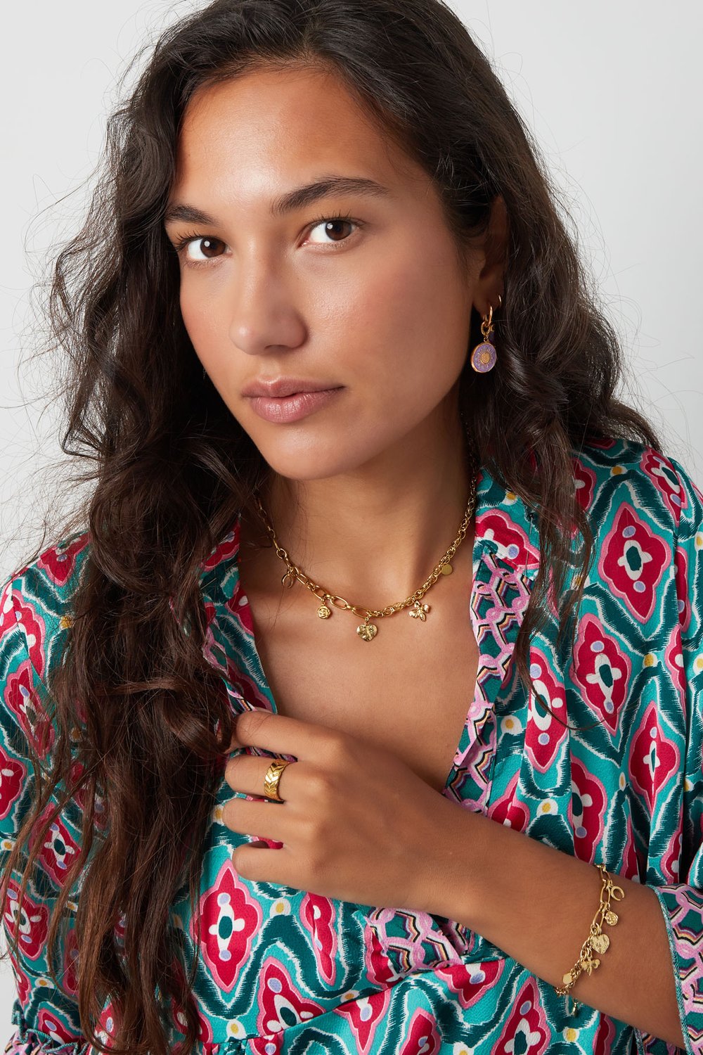 bracelet different links with charms Picture3