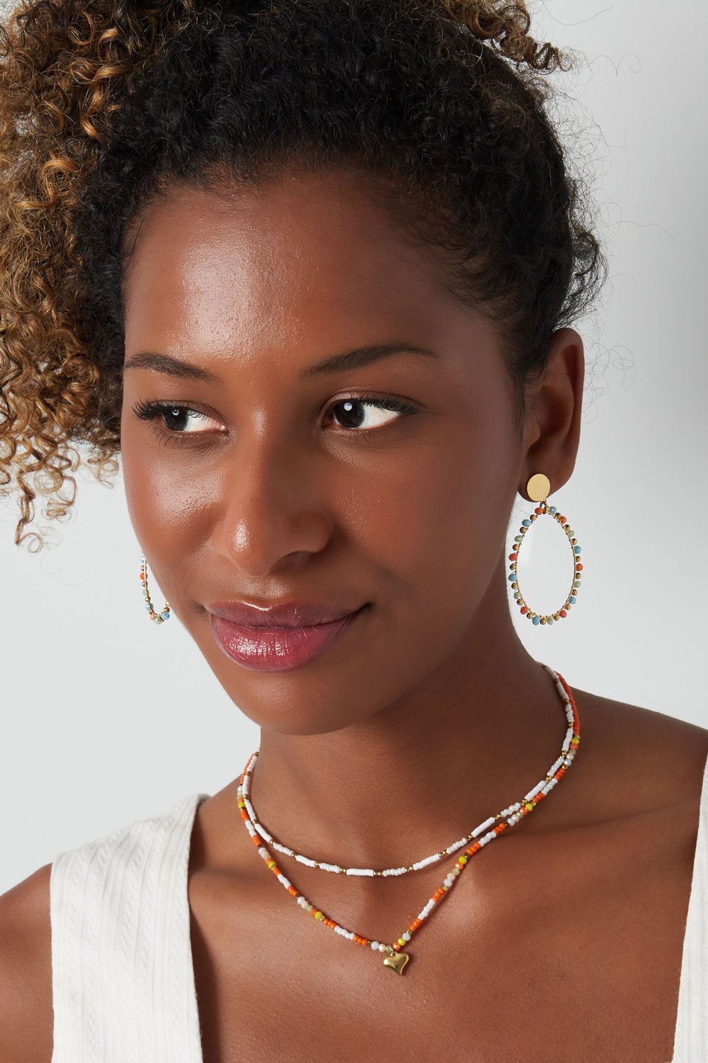 Yeşil - altın boncuklu oval kolye küpe Resim2