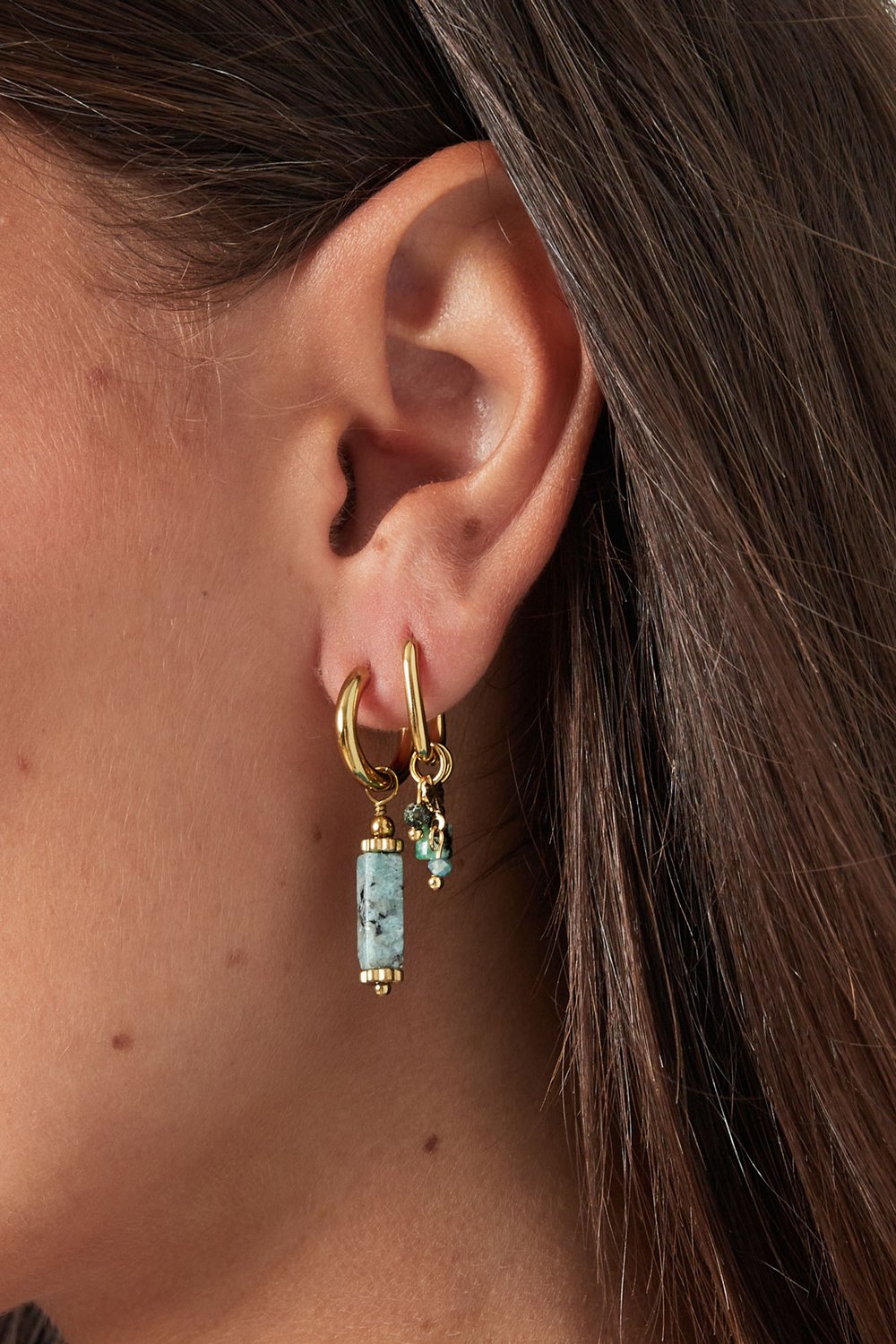 earring with black beads h5Picture3