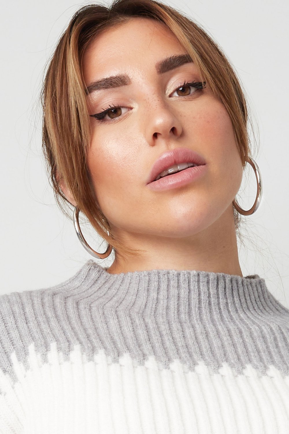 ohrringe basic rund mittel Bild2