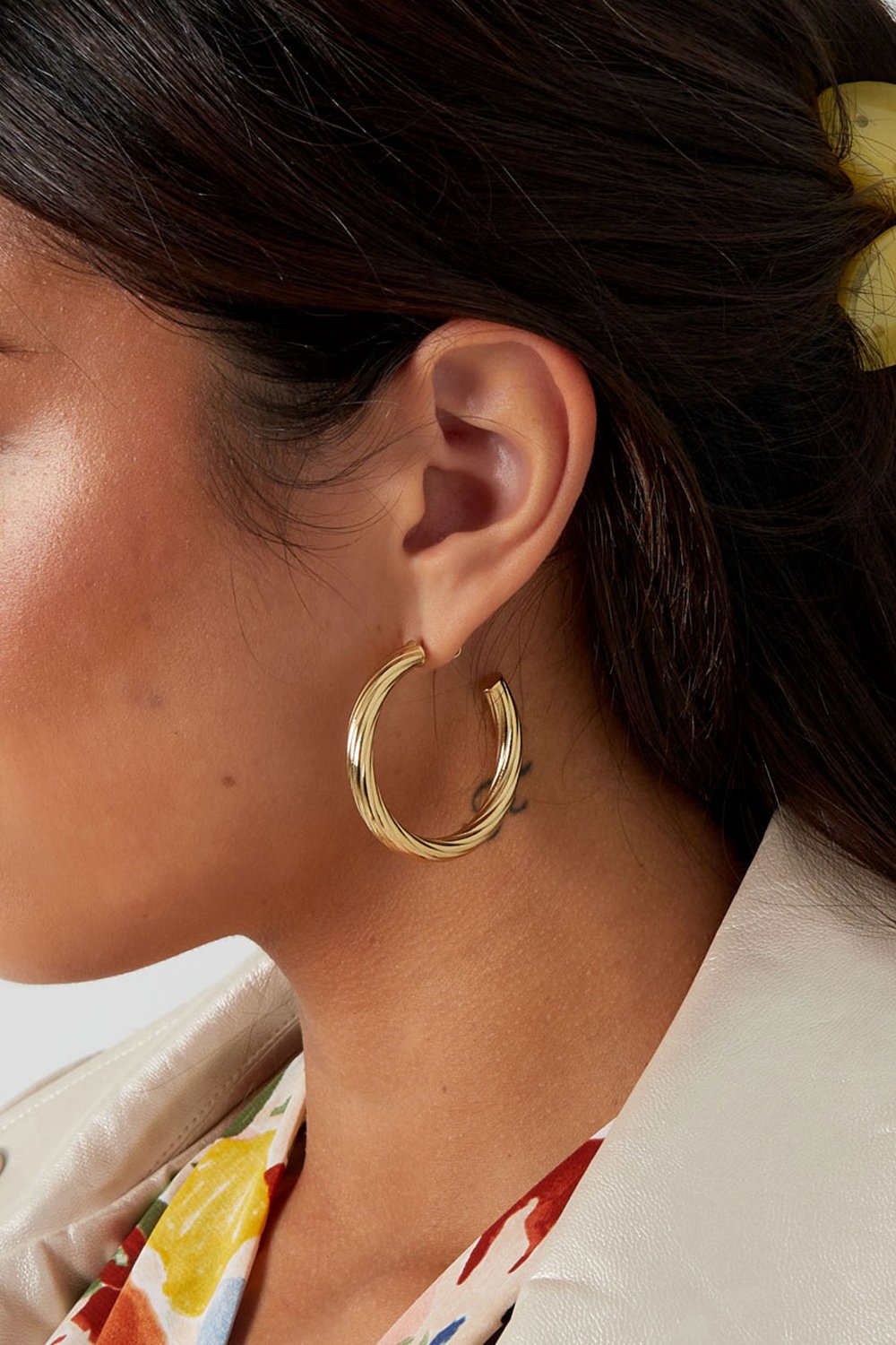 earrings around stripes h5Picture3