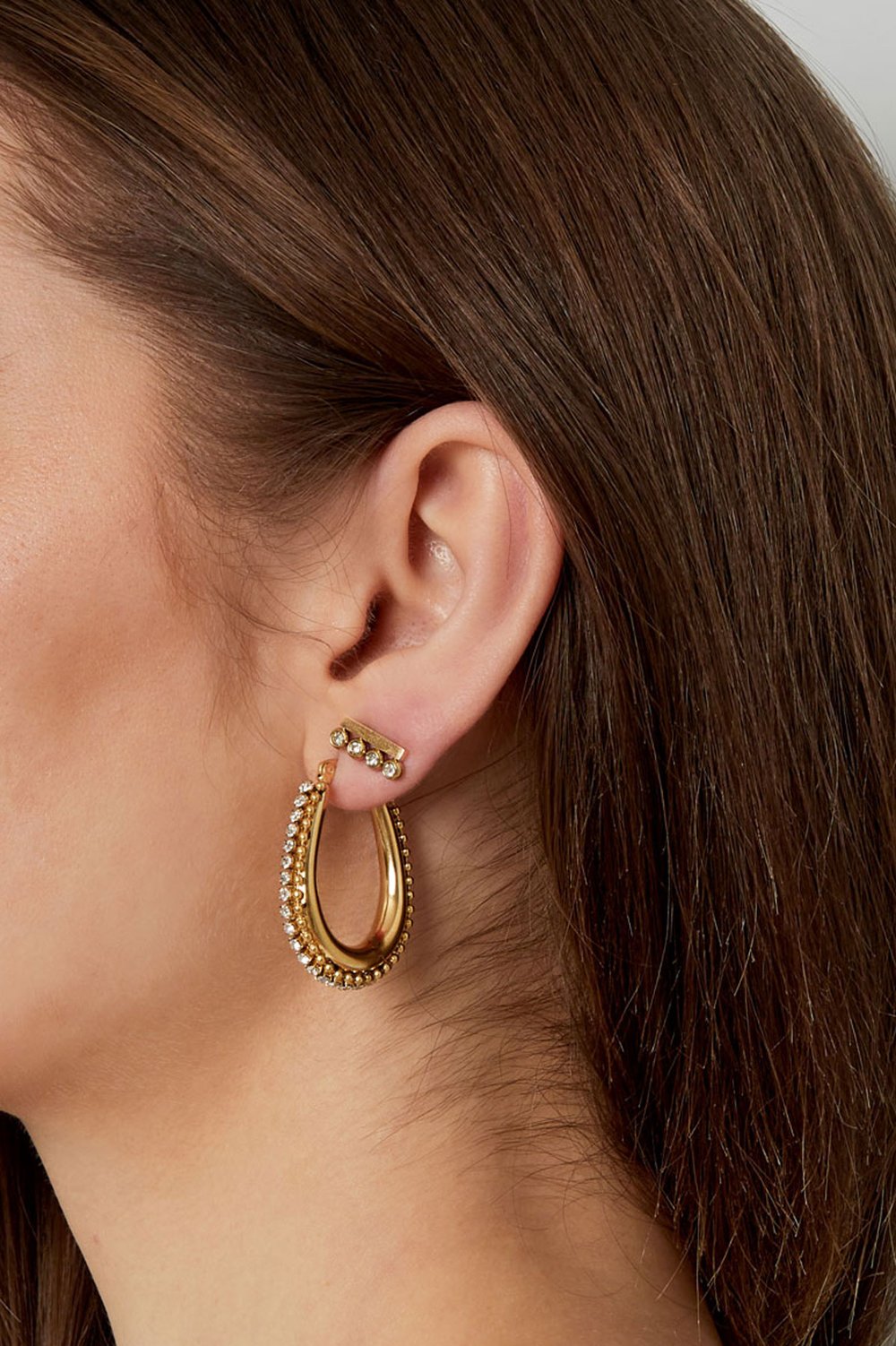 drop shaped earring with stones with balls Picture3