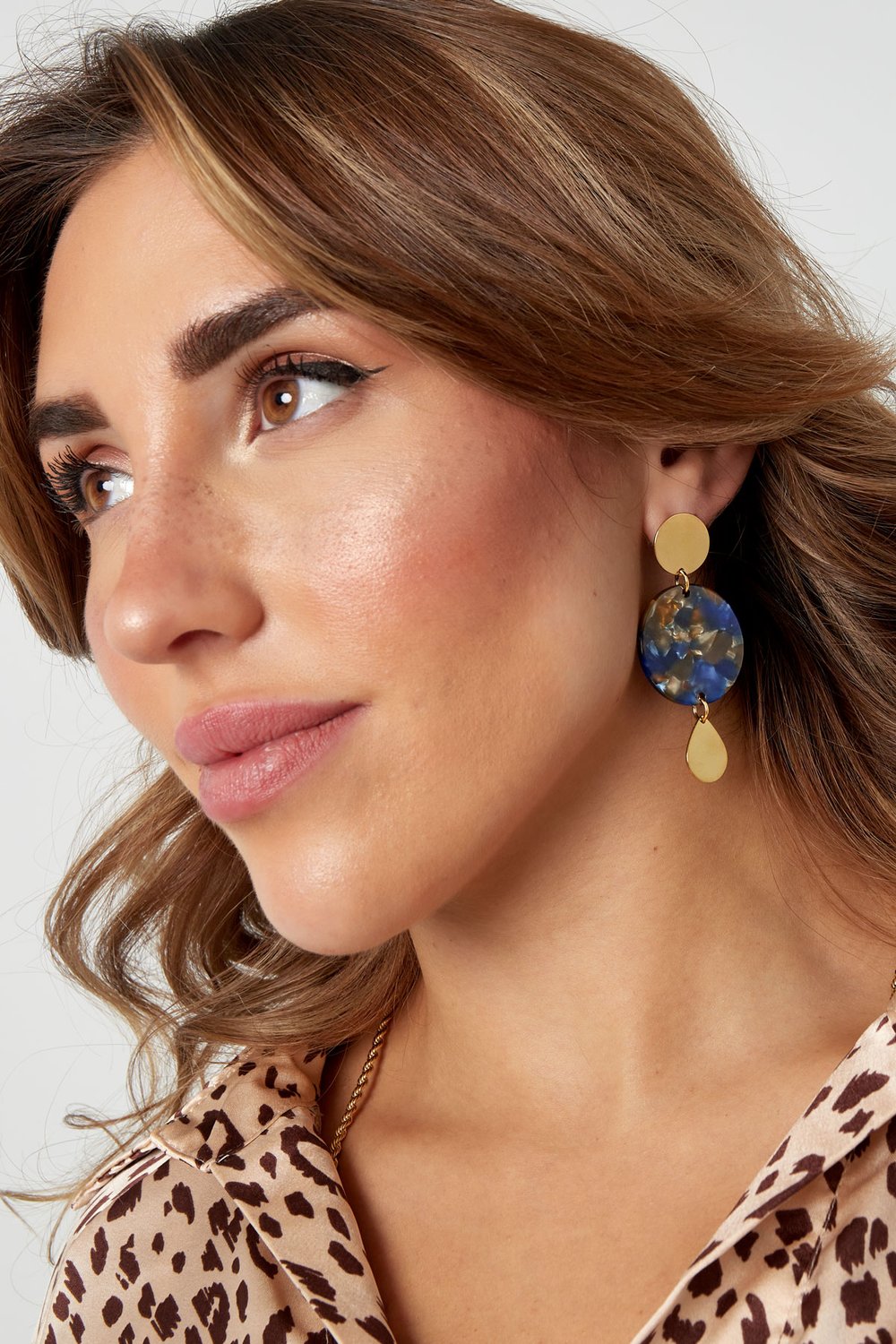 Orecchini 3 volte rotondi - Colore oro/verde h5Immagine4