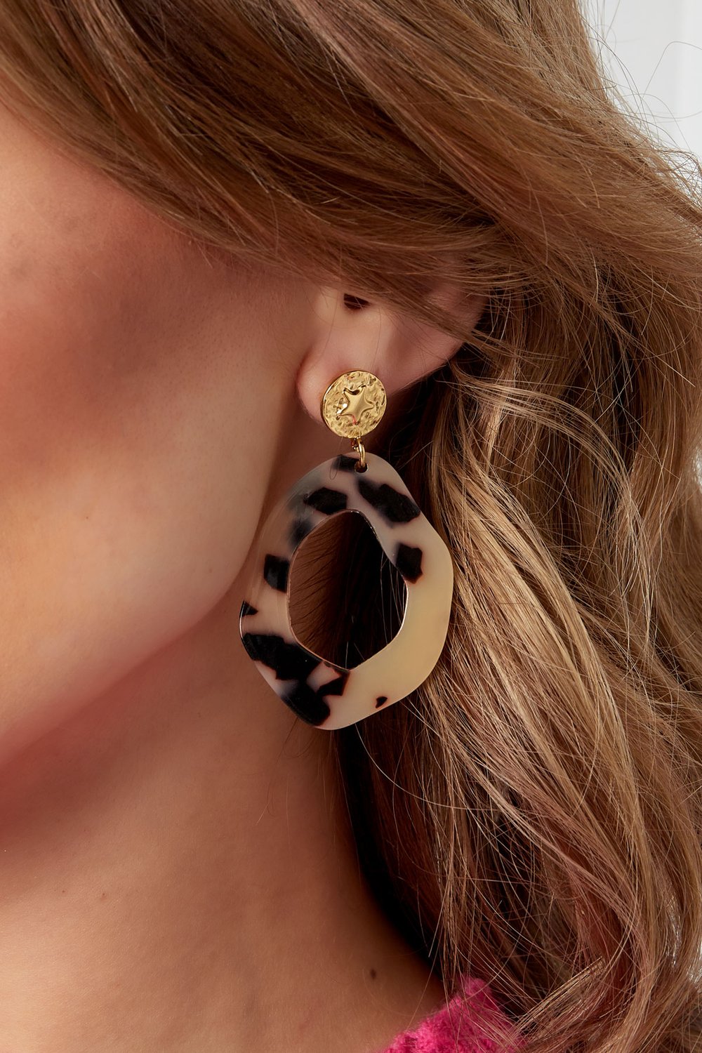 Aesthetic earrings with print - camel/Gold color Picture6
