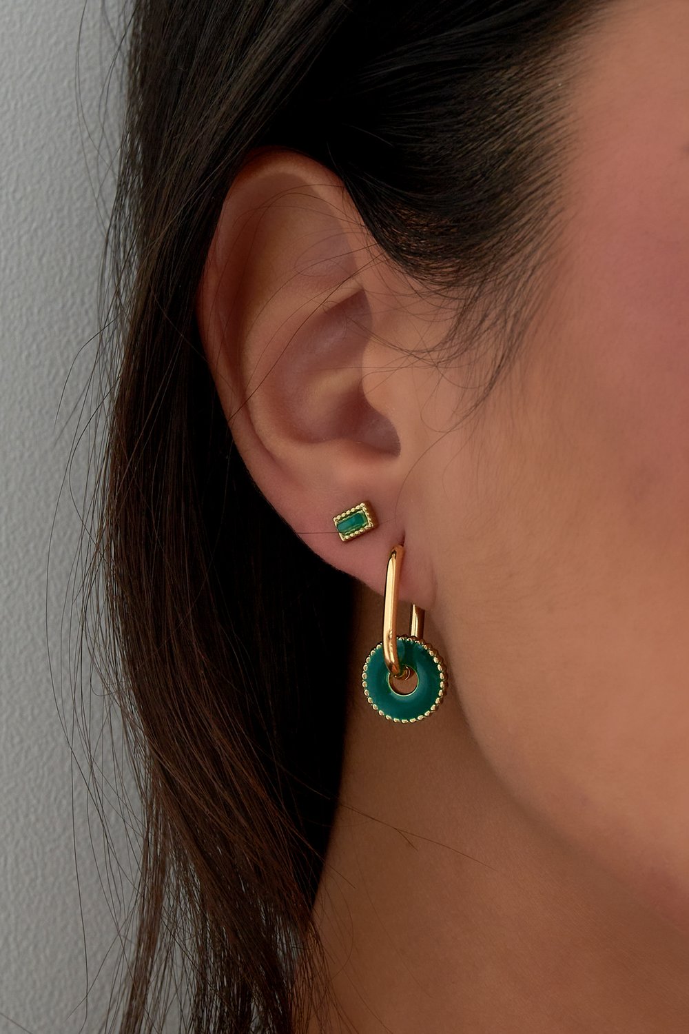 Earrings round roulette h5Picture3