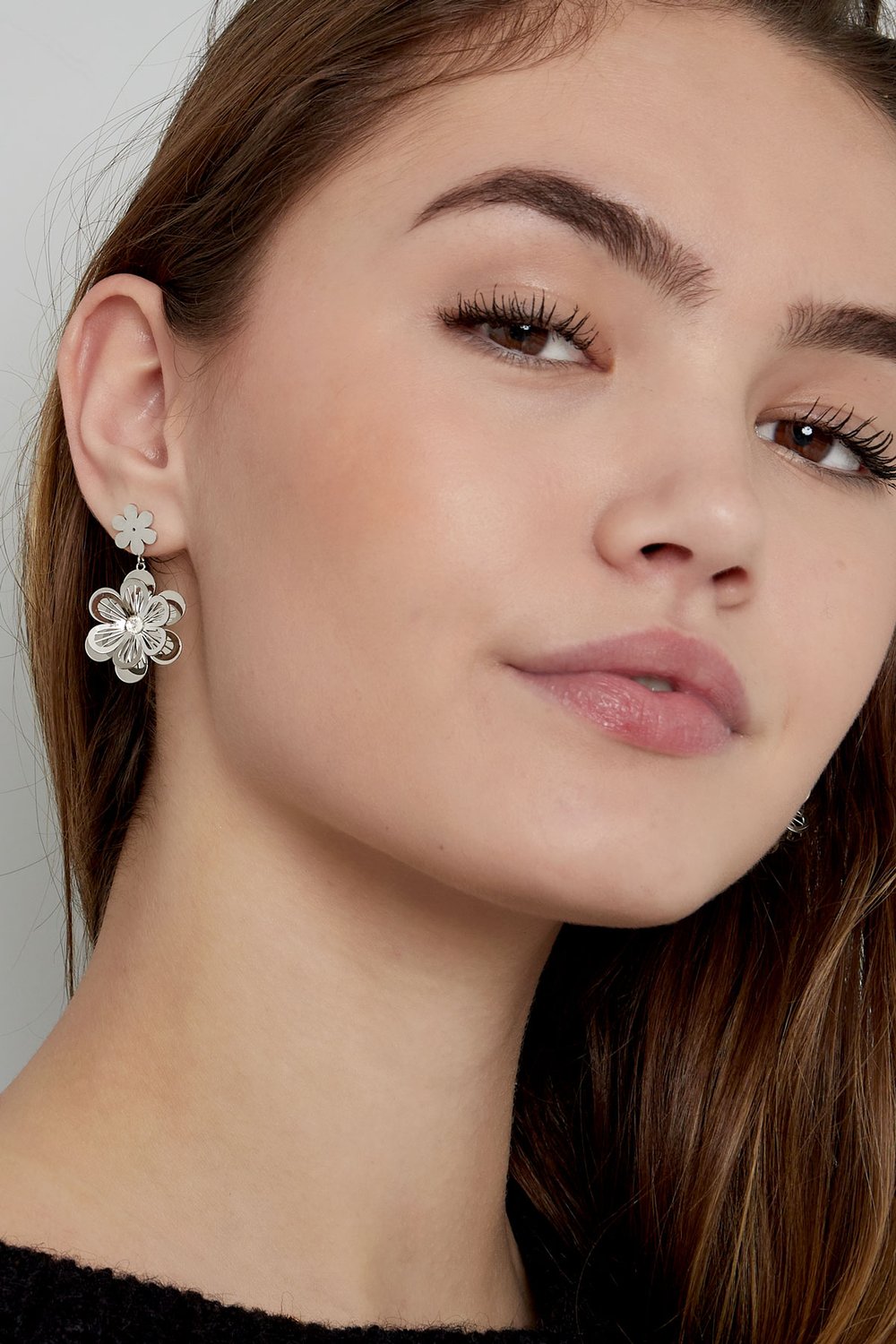 flower earrings with stone h5Picture4