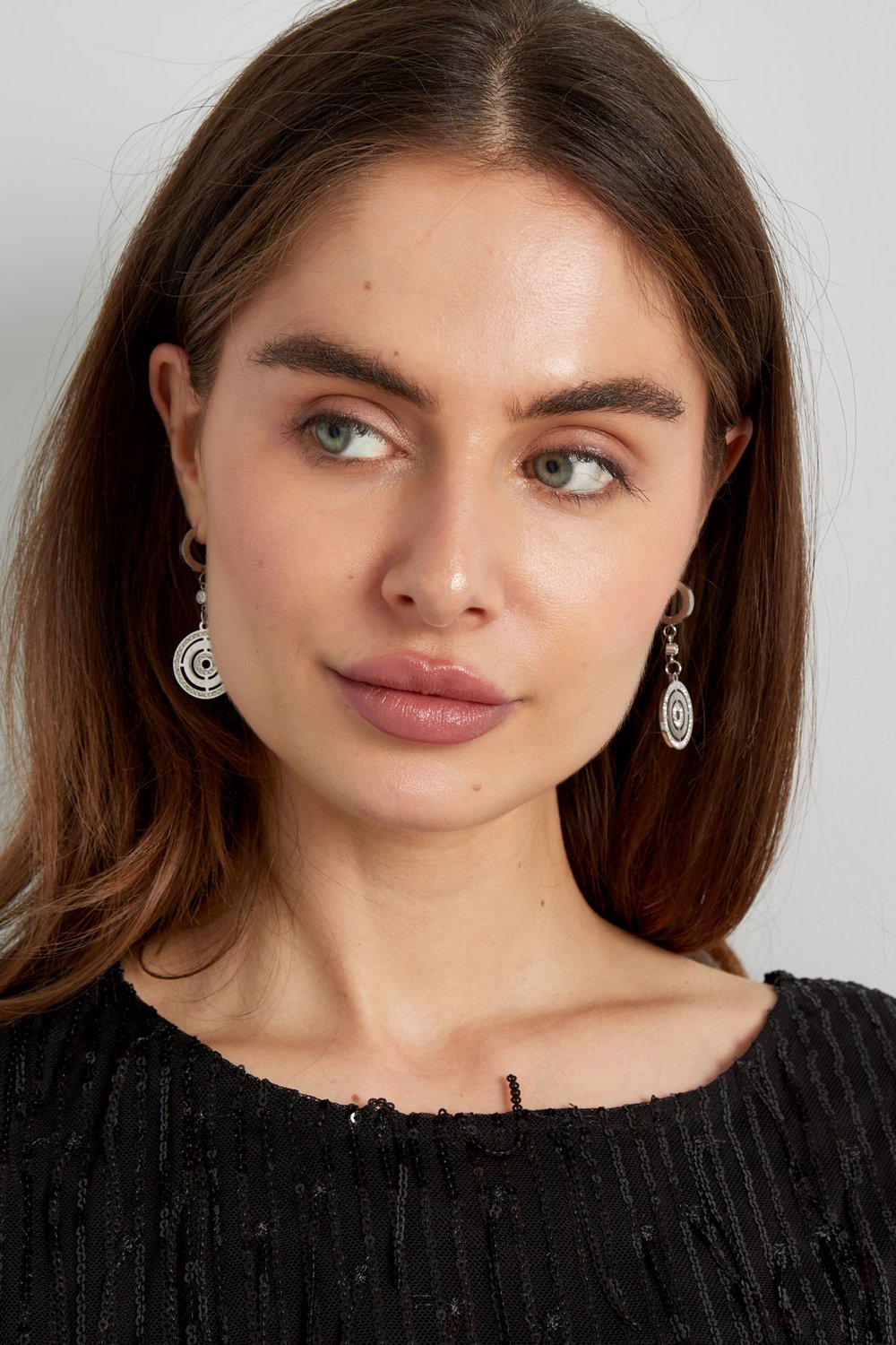 round earrings with stones h5Picture4