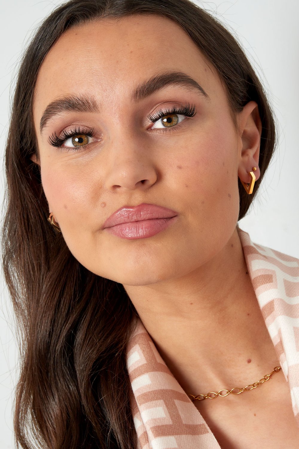 diamond shape earrings medium h5Picture4