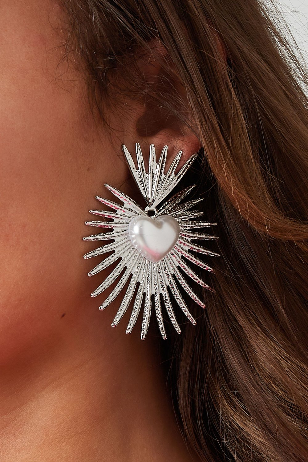 Classic earring with pearl heart h5Picture3