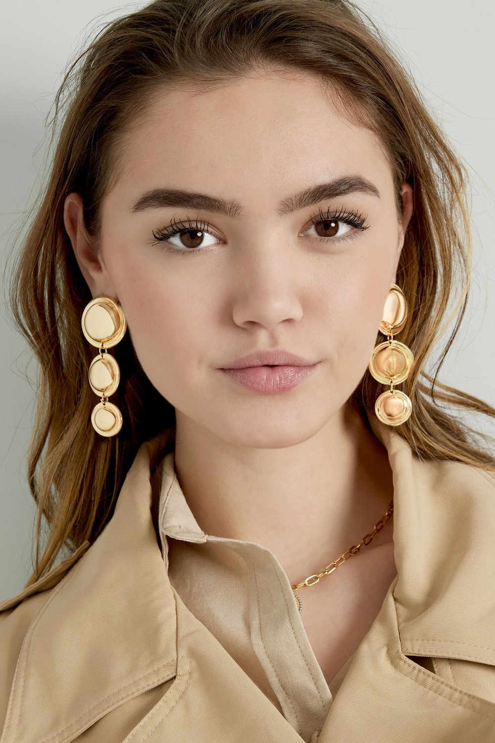 earrings three dots h5Picture2