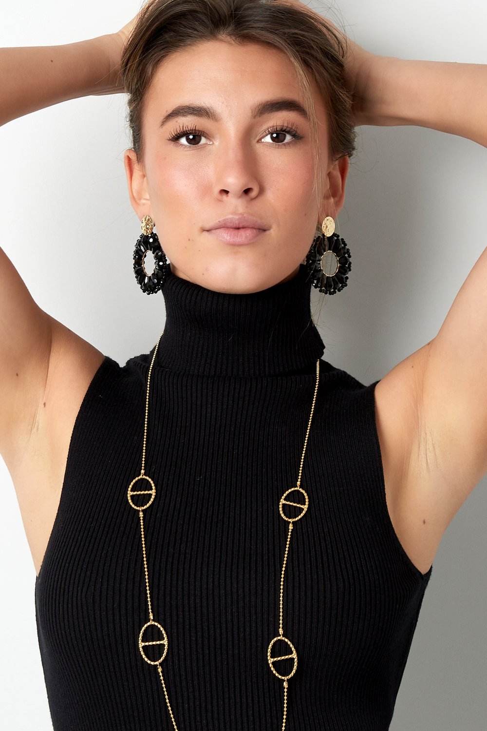 Statement daisy shape earrings h5Picture2