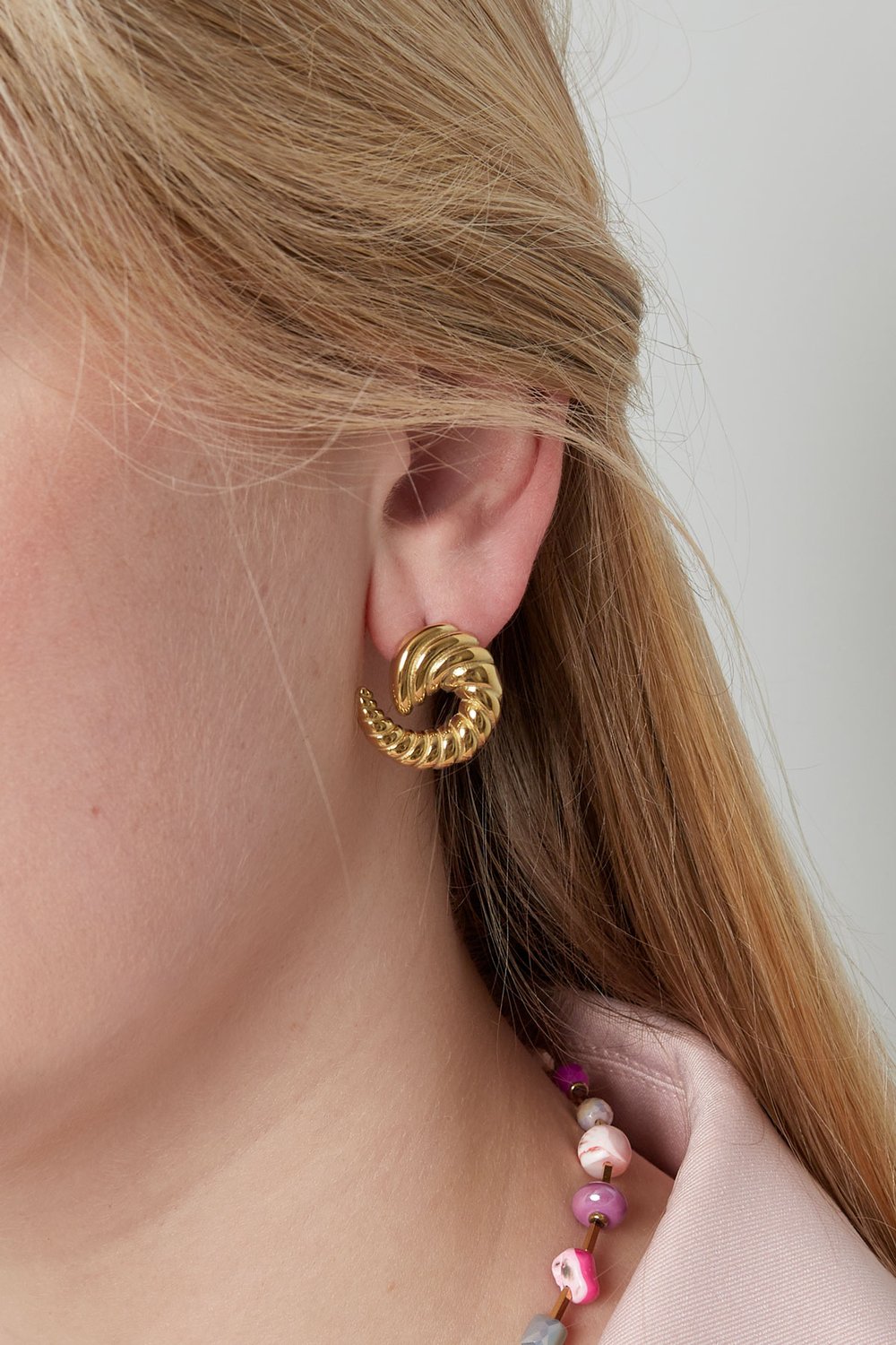 classic twisted earrings h5Picture2