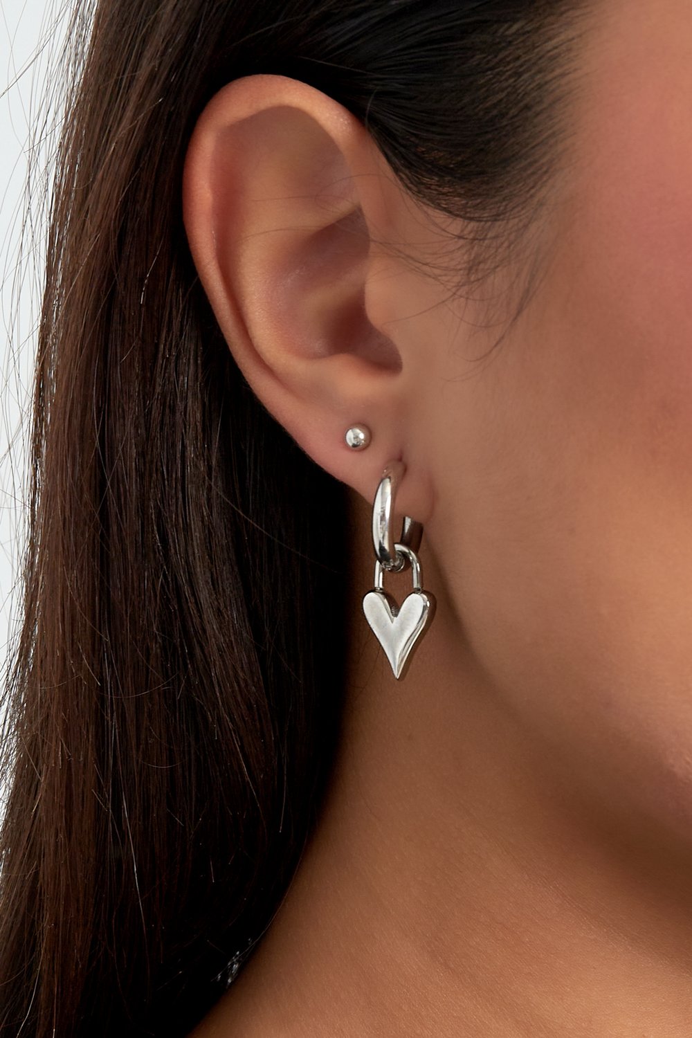 lucky love earrings h5Picture4