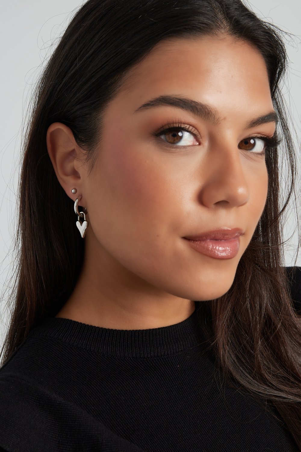 lucky love earrings h5Picture3