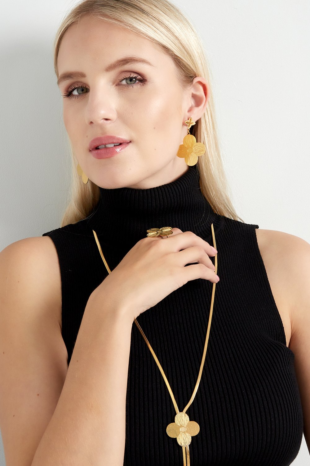 earrings clover class h5Picture4