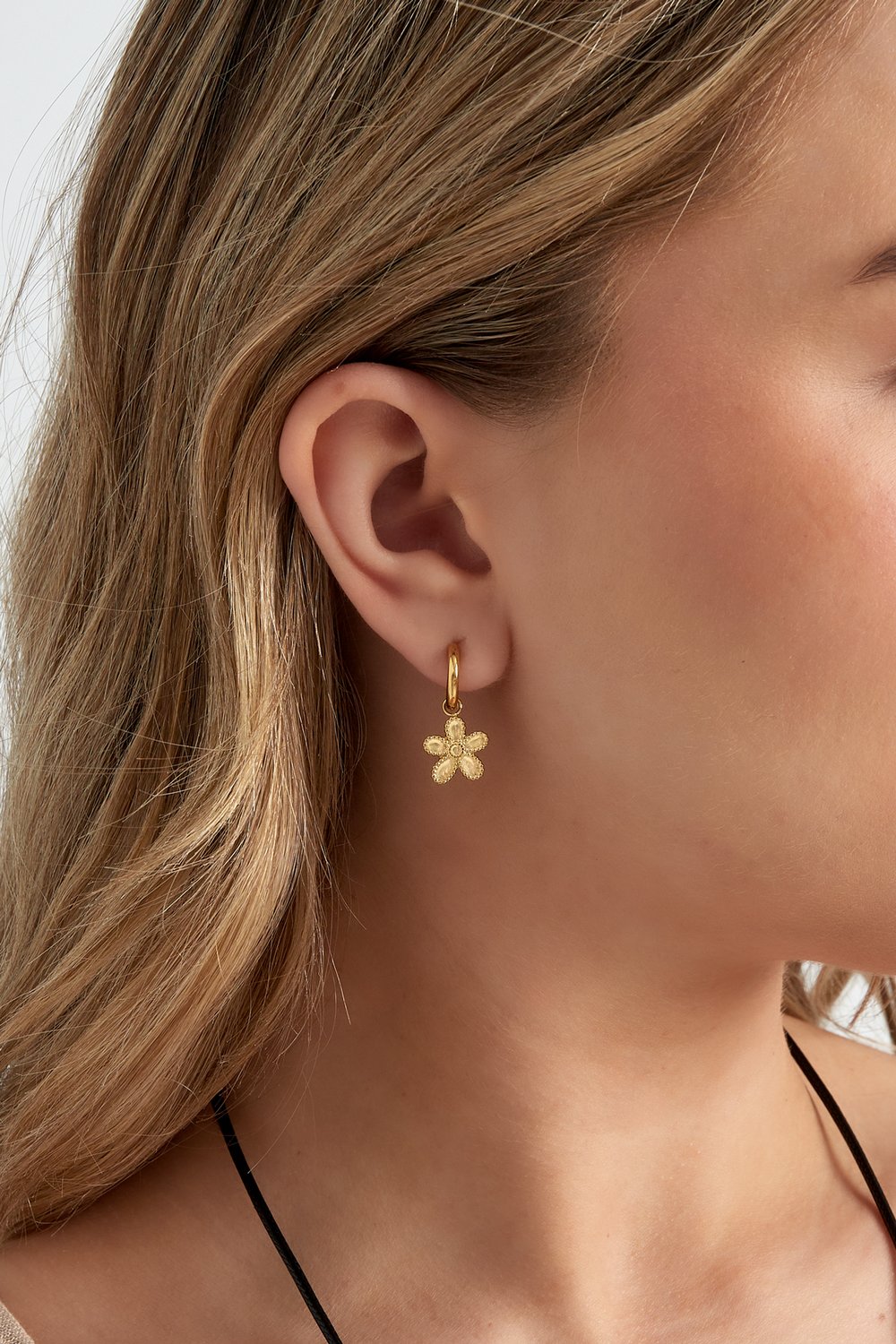 simple flower earrings h5Picture2