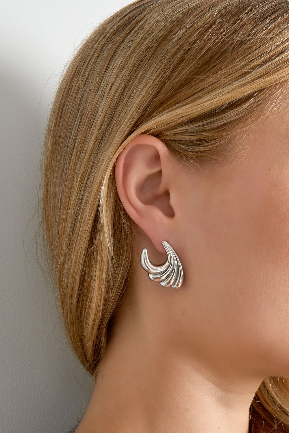 earrings wavy wild small Picture2