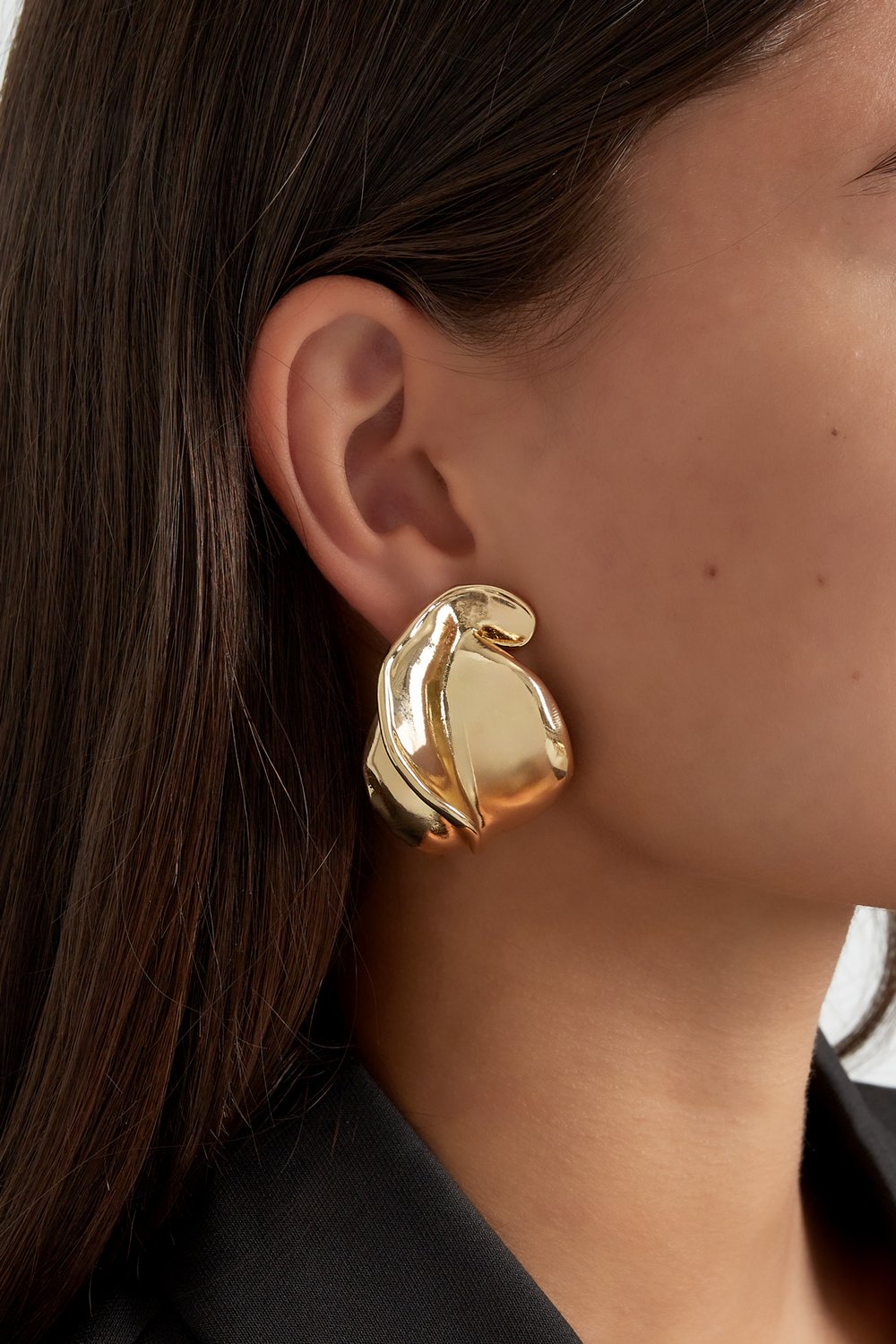 refined beauty earrings Picture2
