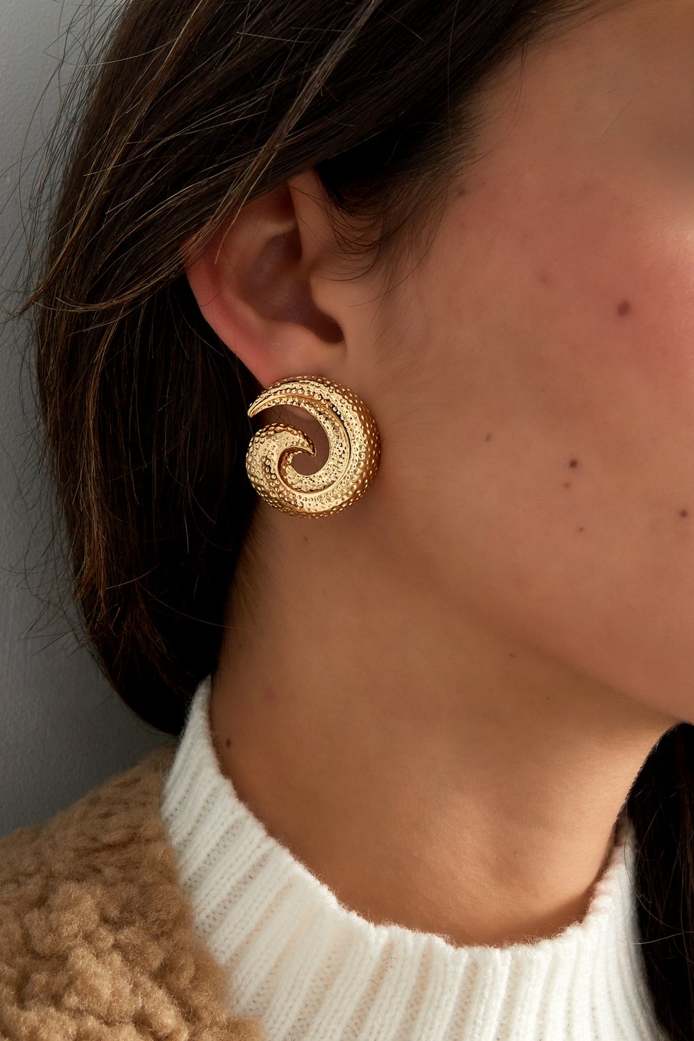chic cascade earrings h5Picture2