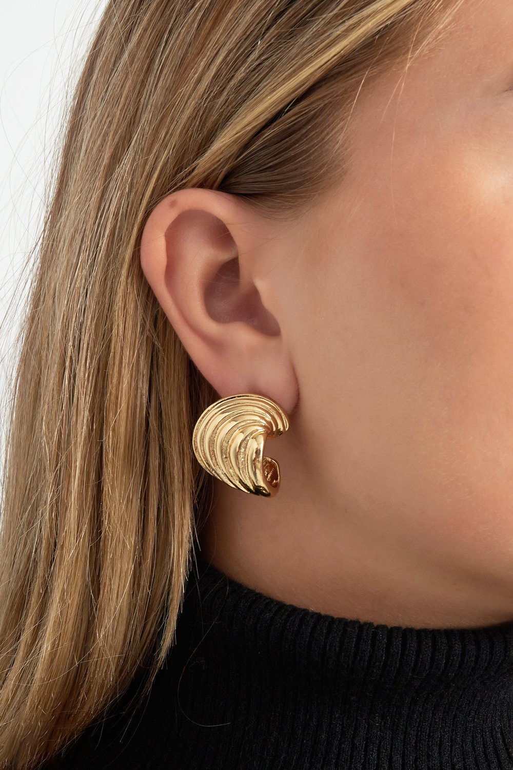elegant waves earrings h5Picture2