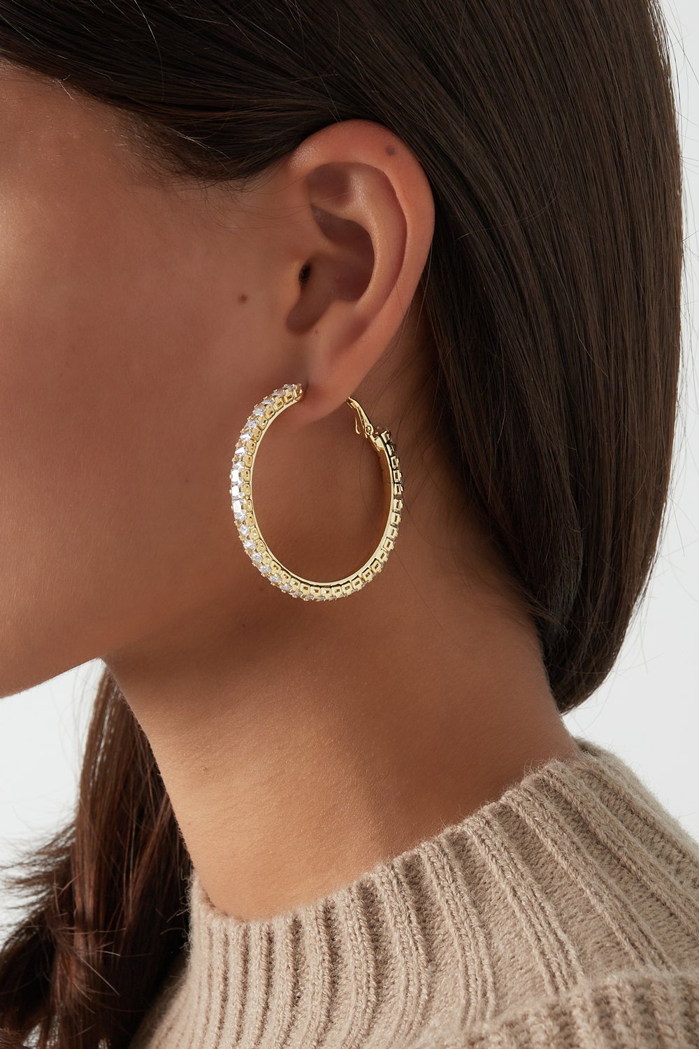 radiant diamond earrings petite h5Picture2
