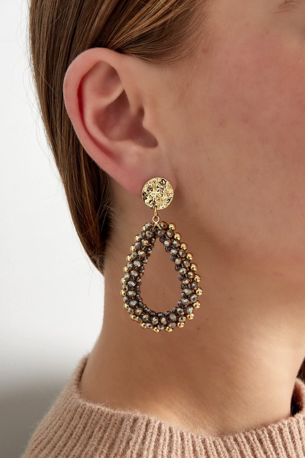 Bead drop earrings h5Picture2