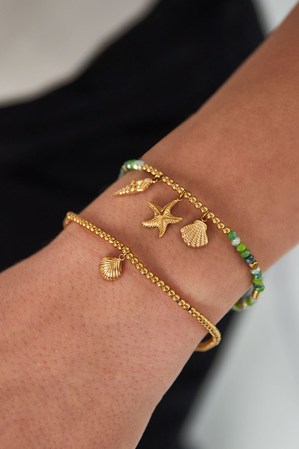 simple bracelet small shell Picture2