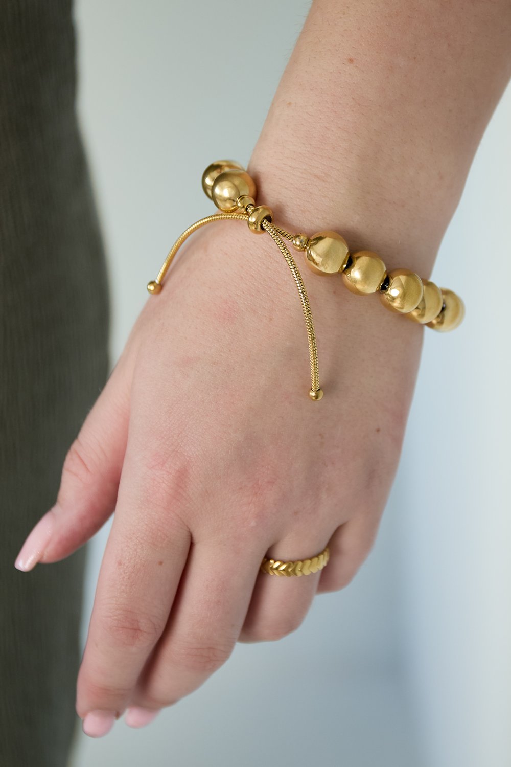 Hollow bead bracelet-12mm Picture3