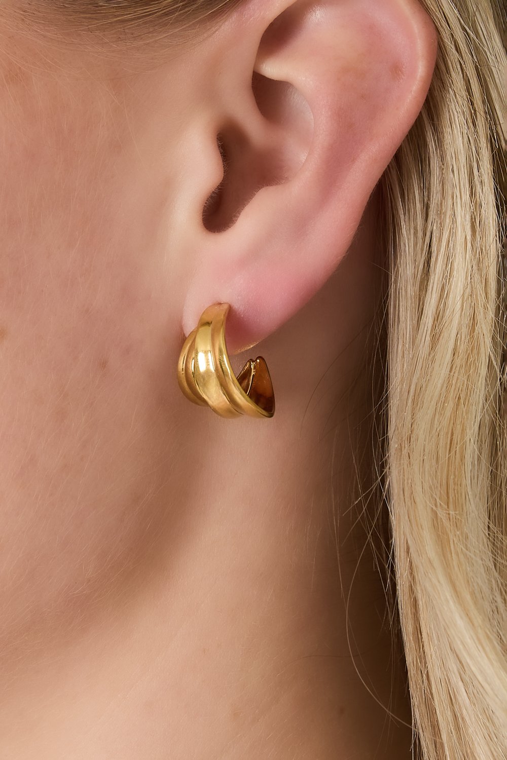 Polished loop earrings Picture2