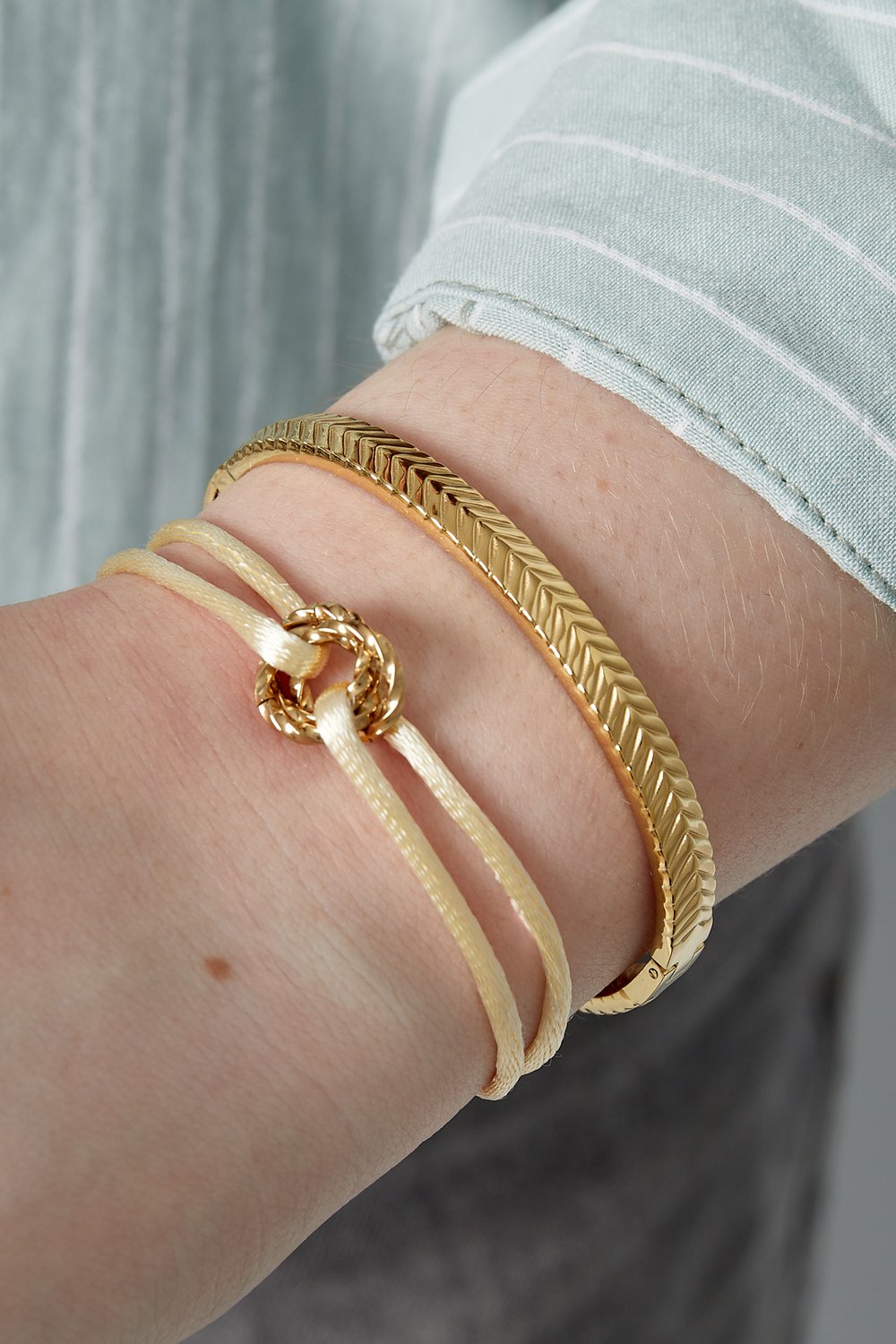 Braided bangle Picture2