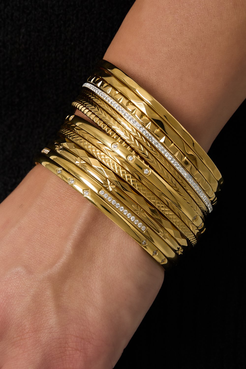 Classy rhinestone bangle Picture2