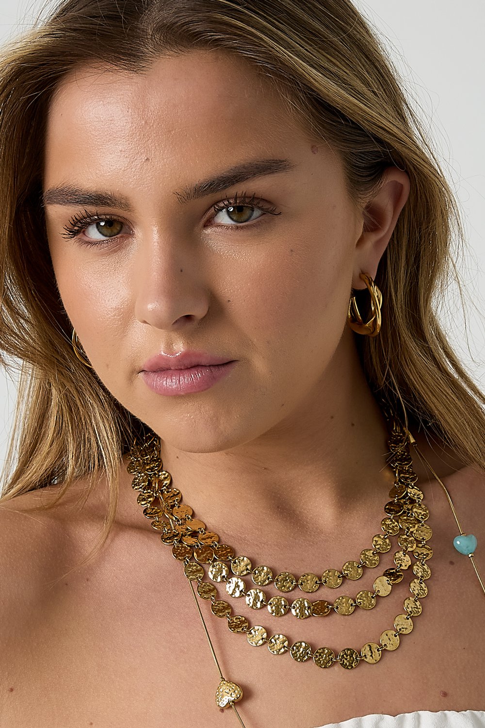 Bükülmüş detaylı kalın çift halkalı küpeler h5Resim2