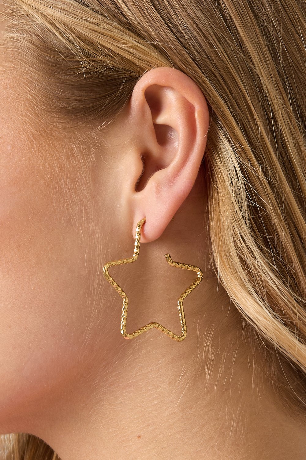 Stainless Steel Hoop Earrings Star Casual Daily Simple Series Women's jewelry Picture3