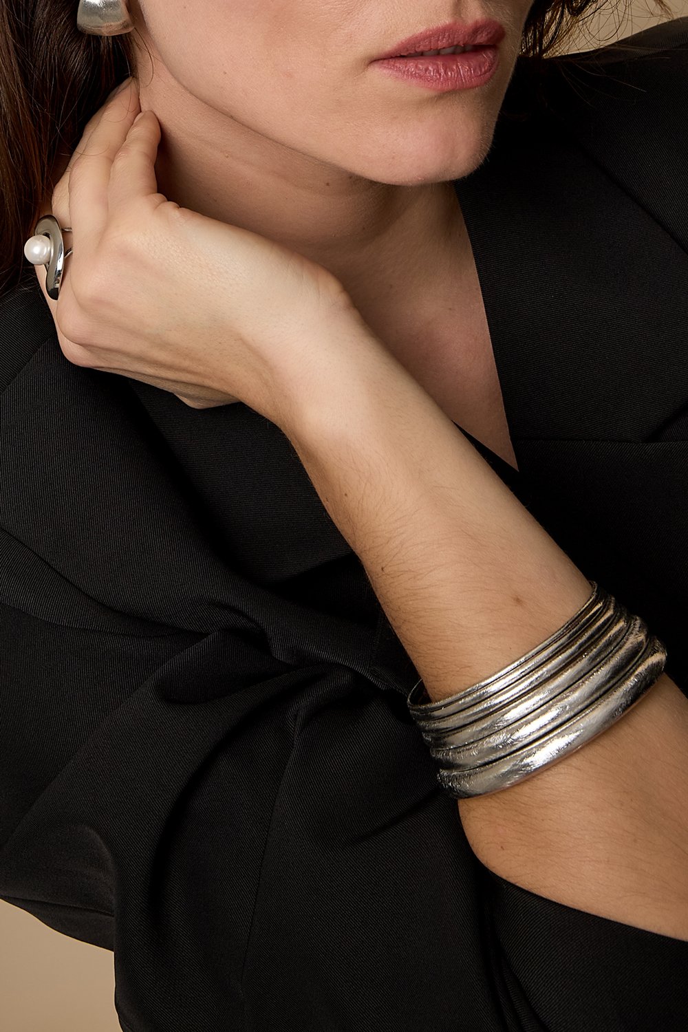 Armreif mit gebürsteter Optik – 8 mm h5Bild2