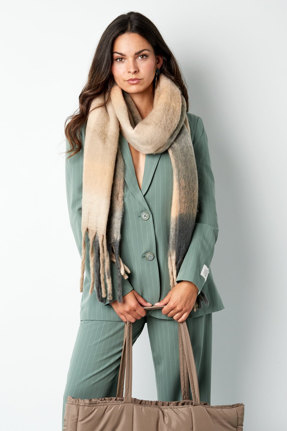 Winter Muse scarf Picture3