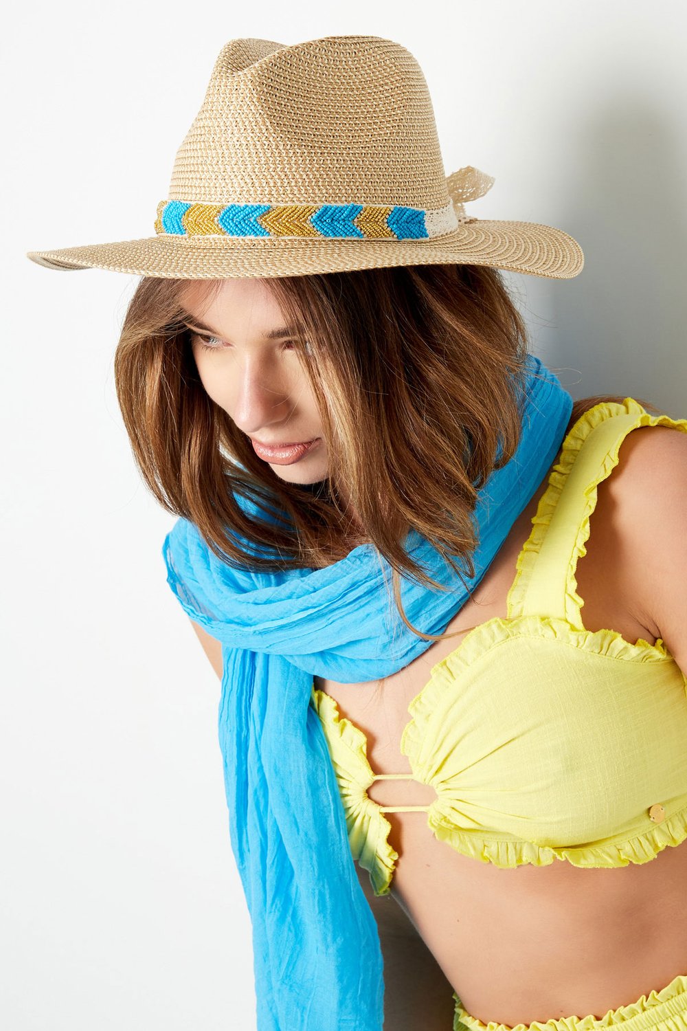 Summer hat colorful detail - beige Paper Picture4