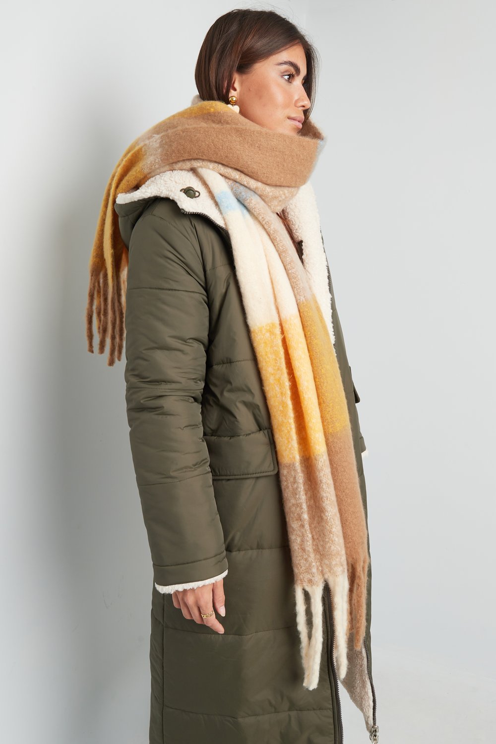 Scarf surfaces black beige Picture4