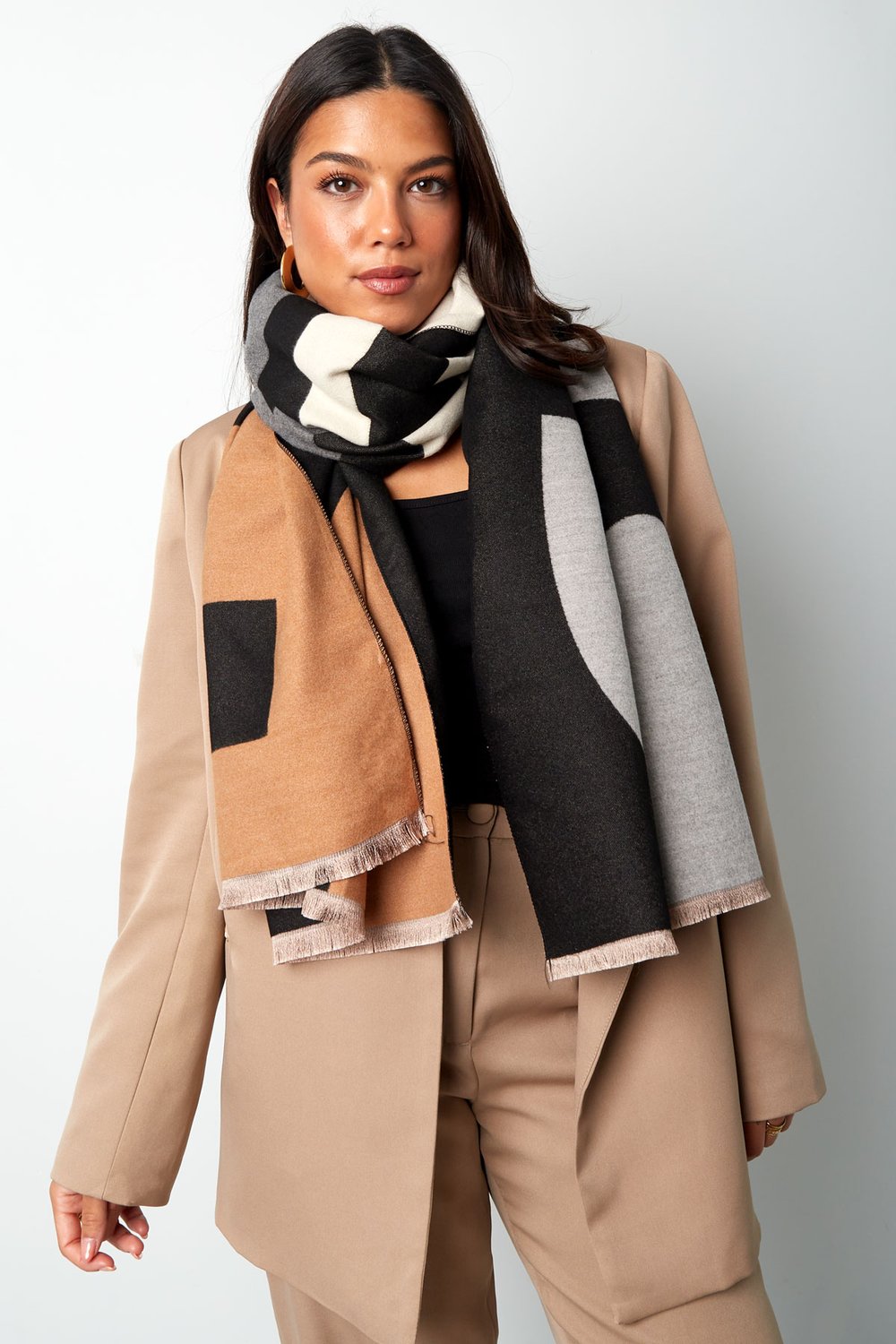 Scarf with Paris print - green orange Picture3