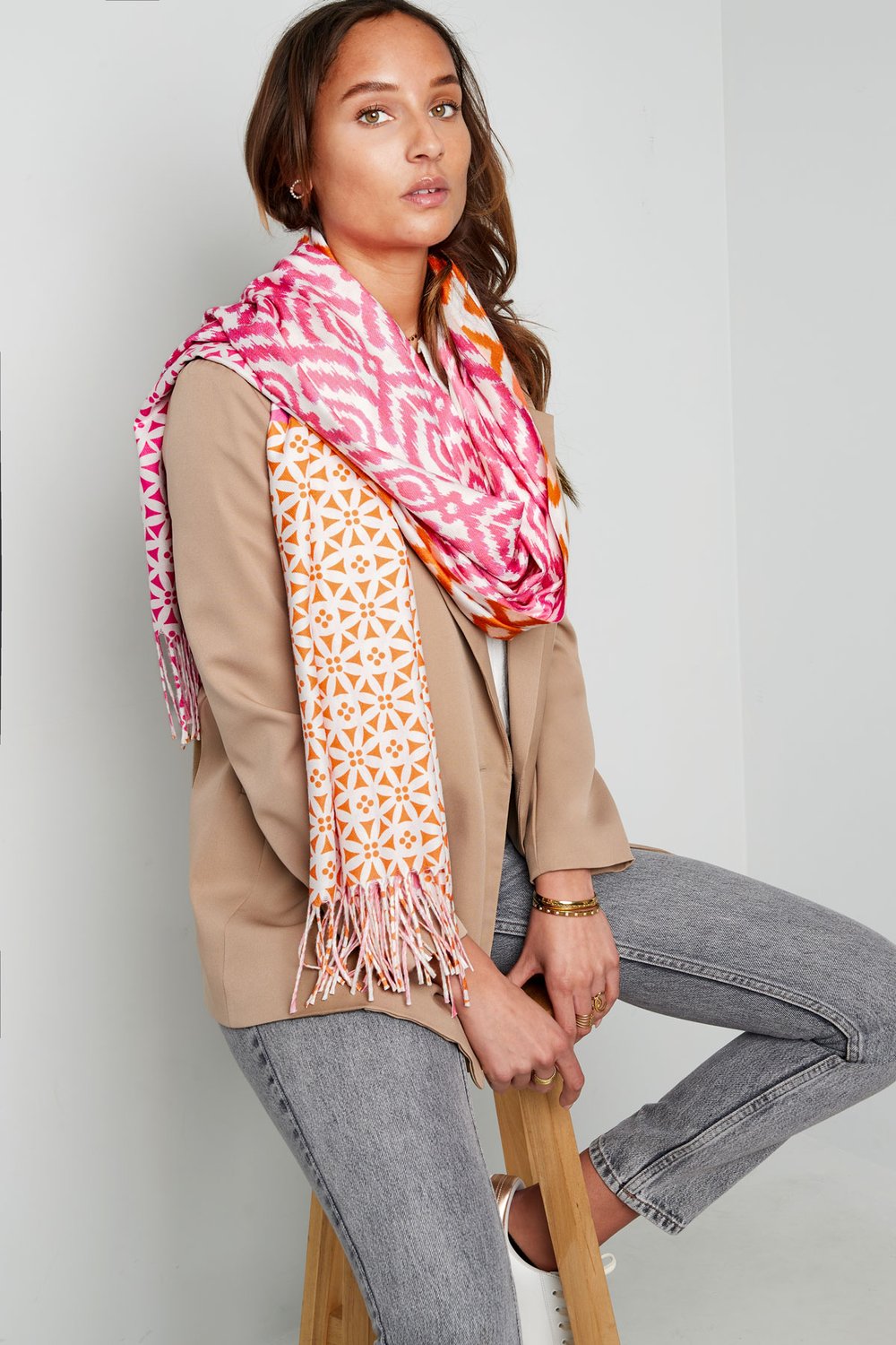 foulard motif fleurs - orange-rose Image3