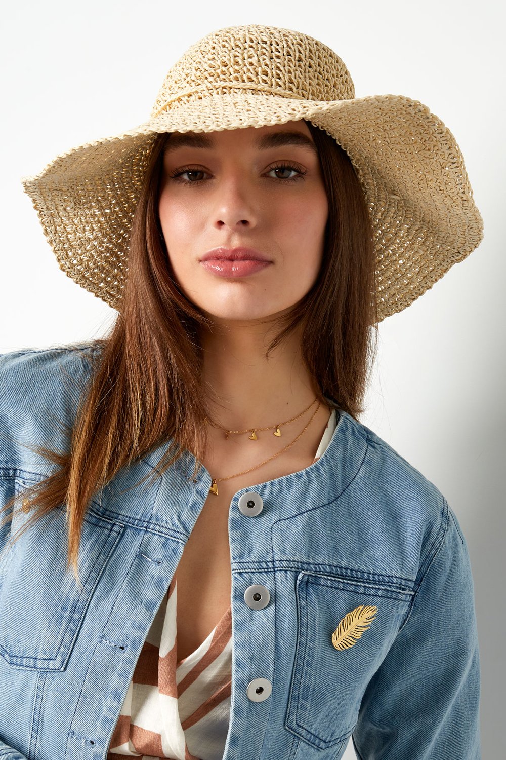 Crochet hat with bow Picture4