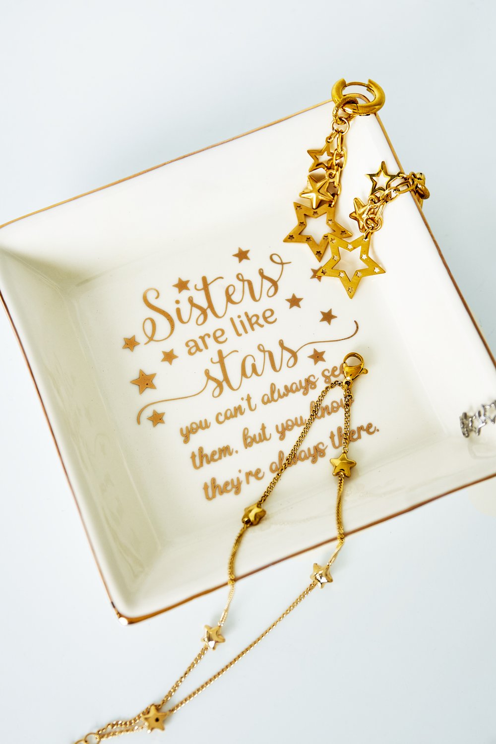 Sisters are like stars Jewelry display h5Picture2