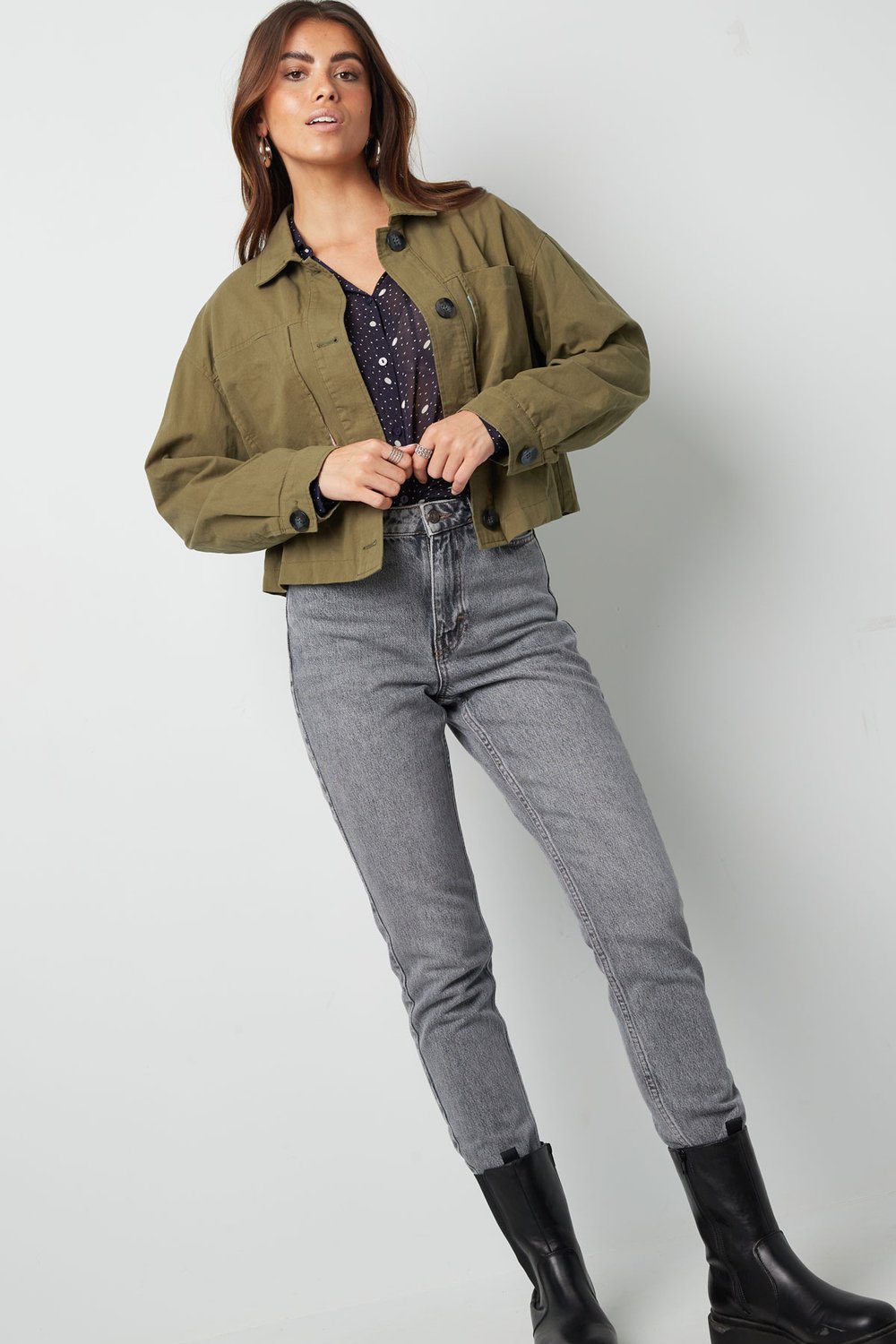 Kurze Jacke – grün Bild4