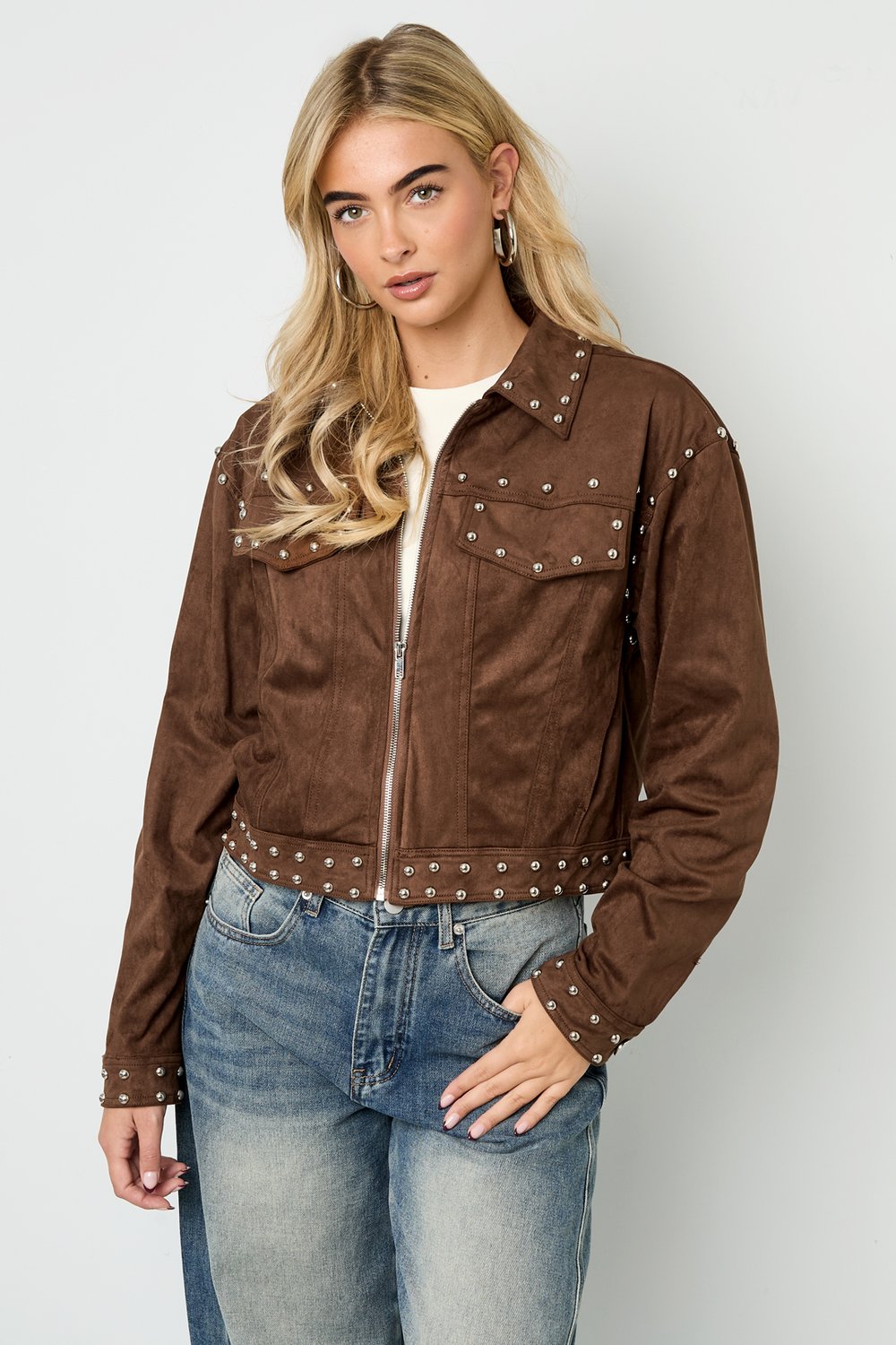 Wildlederjacke mit Nieten Bild4