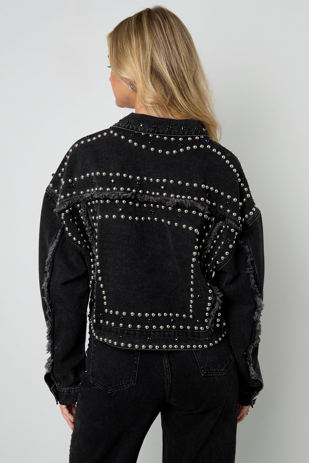 Studs Jacket Picture9