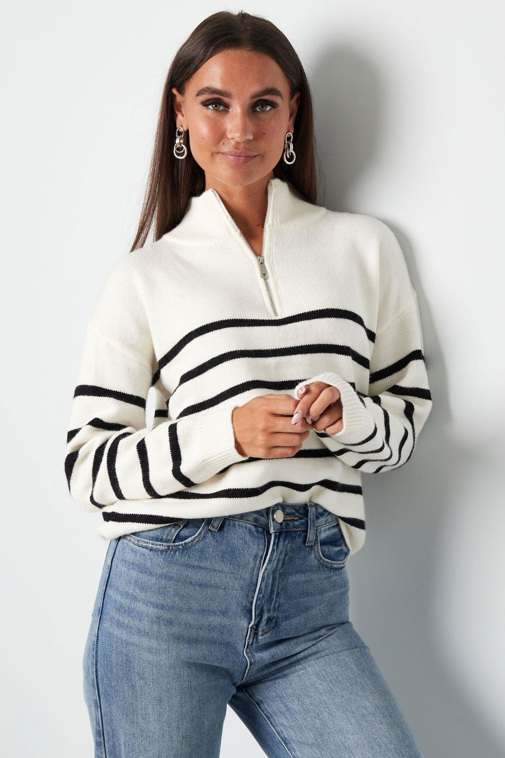 Knitted sweater stripes with zipper - beige black - SM Picture6