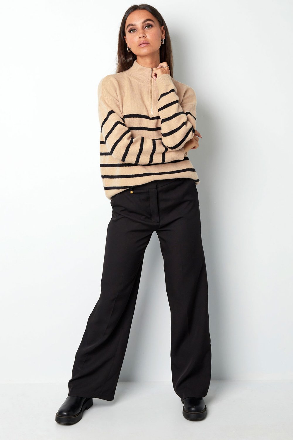 Knitted sweater stripes with zipper - beige black - SM Picture10