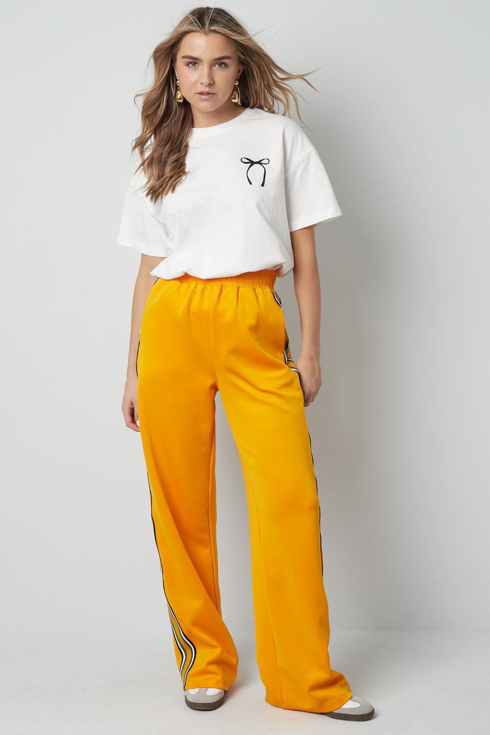 T-Shirt mit „Liebe für immer“ h5Bild9