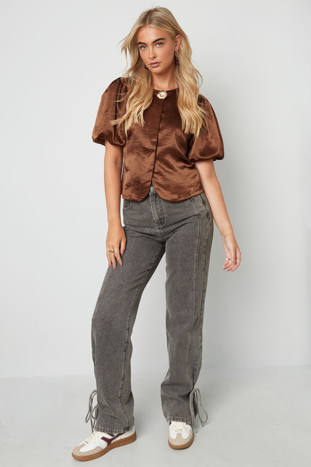 Puff Sleeve Statement Top h5Picture6